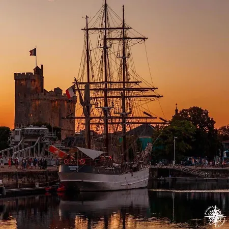 Du Cote De Chez Soann 펜션 *