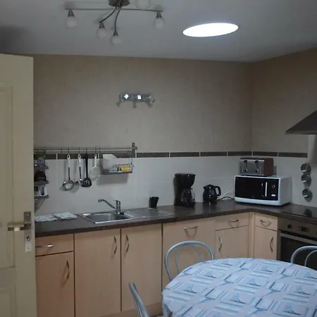 Du Cote De Chez Soann Thairé